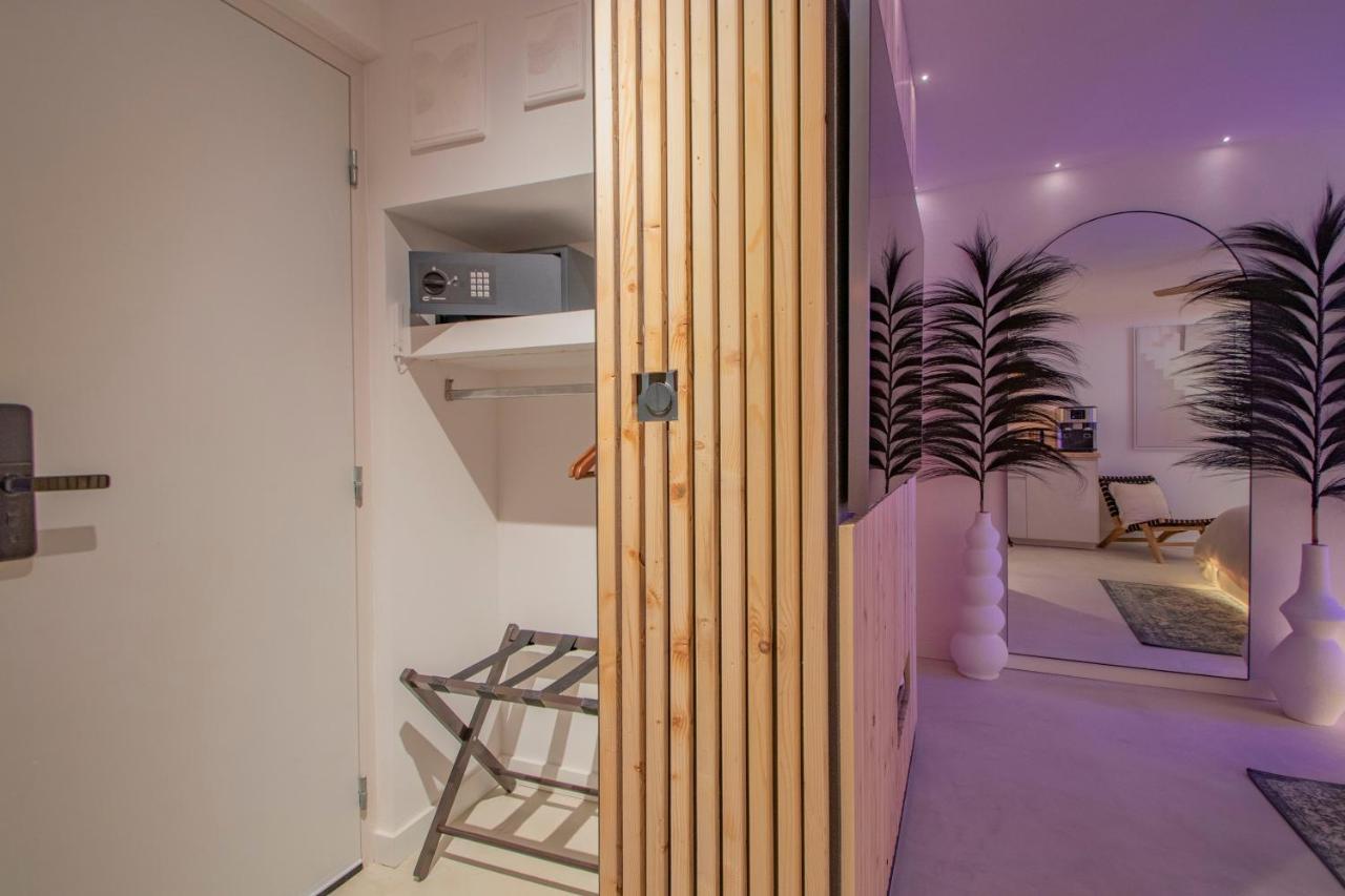 Les Bains D'Eros Hotel Cuers Exterior foto